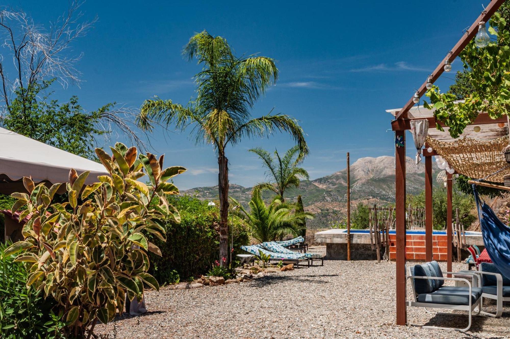 Nido Aguila Blanca Aparthotel Guaro Exterior photo